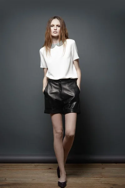 Look 3